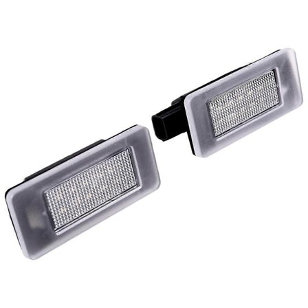 Auton rekisterikilven valo Nissan Serena Altima Suzuki Landy Dacia Duster LED-rekisterikilven valo L