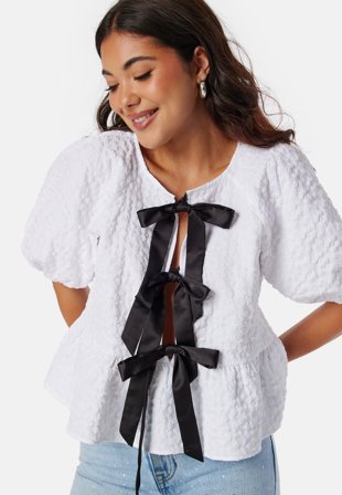 VERO MODA - Vmofelia 2/4 Bow Detail Top - Bright White - Kläder - - Bubbleroom