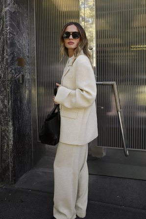 NA-KD Maxi Oversized Structured Blazer - Lang Blazers - Beige - EU 32