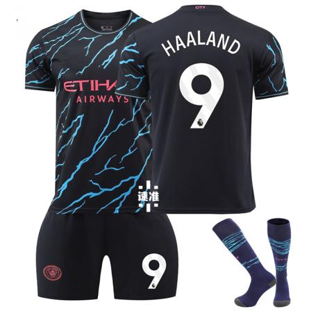 2324 Manchester City 2 bortebarns fotballsett med sokker 9 HAALAND XS