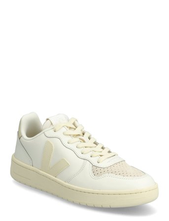 Veja V-10 - Cream - 37