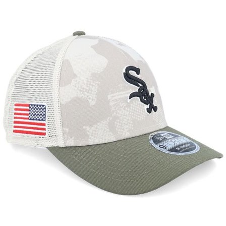 New Era - MLB Camo trucker Keps - Chicago White Sox MLB Armed Forces Day 9FORTY Stone/Olive A-Frame Trucker @ Hatstore
