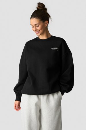 ICANIWILL - Everyday Relaxed Crewneck Print Black - Pitkähihaiset - Naiset - Treenivaatteet ICIW:ltä