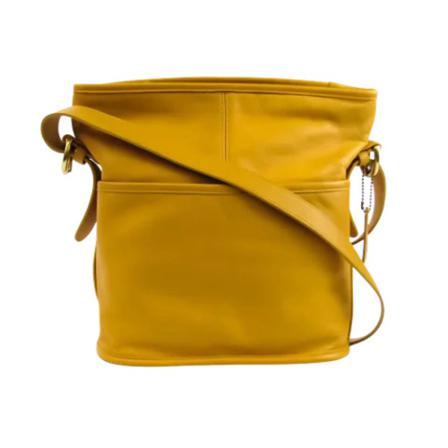 Coach Pre-owned Pre-owned Leather shoulder-Tass , Geel , Dames , Maat: ONE Size Vintage Tassen
