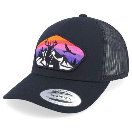 Iconic - Svart trucker Keps - Colorful Deer Big Patch Black A-frame Trucker @ Hatstore