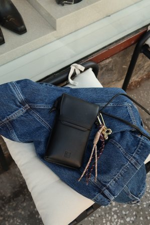 CAMILLA PIHL - The Cord Charm - Dark brown - One Size