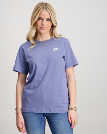 Nike K Nsw Tee Emb Futura Lbr Blau T-Shirts Mädchen - Kids Brand Store