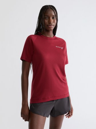 Klättermusen Groa SS T-shirt Dam - Ruby Red - M