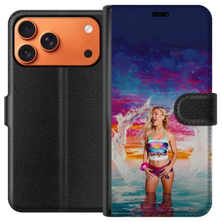 Kompatibelt Lommeboketui til Apple iPhone 17 Pro Max Blond kvinne i fargerik strandantrekk som leker i havet ved solnedgang