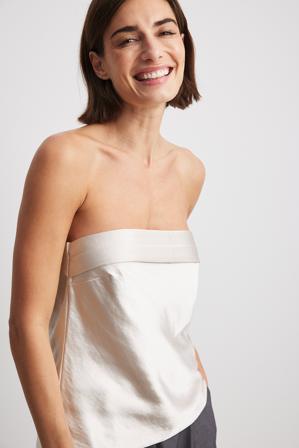 NA-KD Haut bandeau en satin avec revers - Sets De Fête Pour Le Nouvel An - Beige - EU 34
