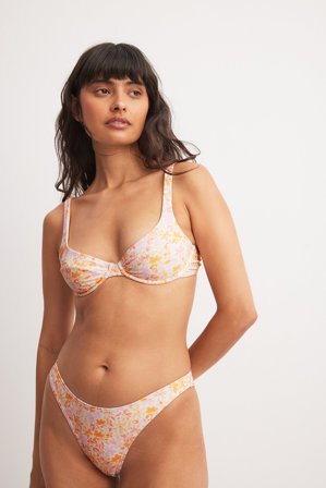 NA-KD Swimwear Bikini-Höschen mit hohem Beinausschnitt - Bikinis - Blumen - XXL