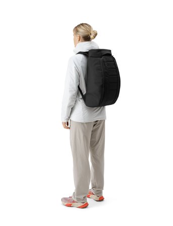 Db Journey Hugger Backpack 25L - Black - ONE SIZE