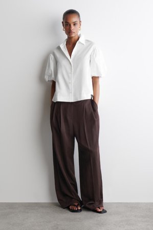 COS Bawełniana Koszula Z Bufiastym Rękawem in Biały