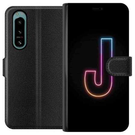 Kompatibel Tegnebogsetui til Sony Sony Xperia 5 IV Minimalistisk neonbogstav J i farveskiftende lys mod sort baggrund