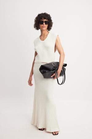 Cass Dimicco x NA-KD Jupe trapèze longue en maille - Jupes en tricot - OffBlanc - Medium