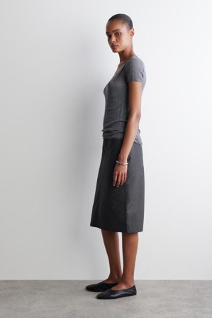 COS Women's Cotton Pencil Skirt in Black
