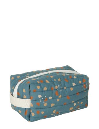 Quilted Toiletry Bag - Cobblest Accessories Bags Toiletry Bag Blue Fabelab
