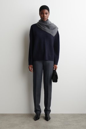 COS Women's Maglione Con Collo A Imbuto In Cashmere in Blu