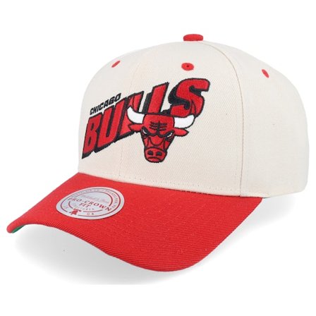 Mitchell & Ness - NBA Beige adjustable Keps - Chicago Bulls Retro Type Pro Off White/Red Adjustable @ Hatstore