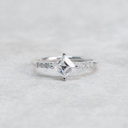 Svalört, 18K Weißgold : Diamanten - Laborgezüchtet, Karat - 0.30 kt