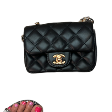 Svarta väskan trendigt