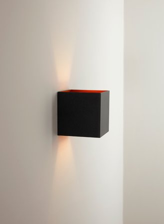 Zanna firkantet vegglampe - sort