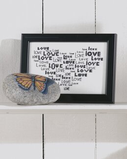 Broderikit Tavla Love