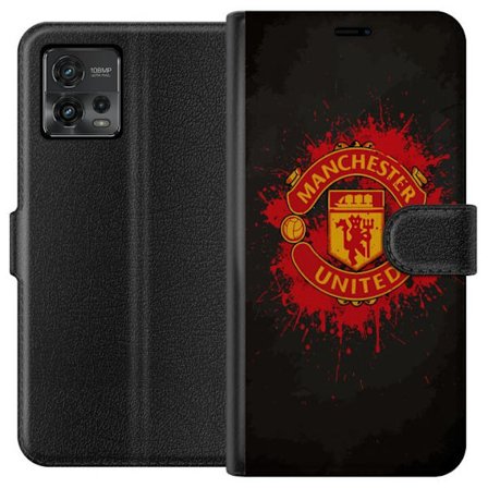 Kompatibelt Lommeboketui til Motorola Motorola Moto G72 Manchester United logo i rød og gul farge med røff sportslig bakgrunn