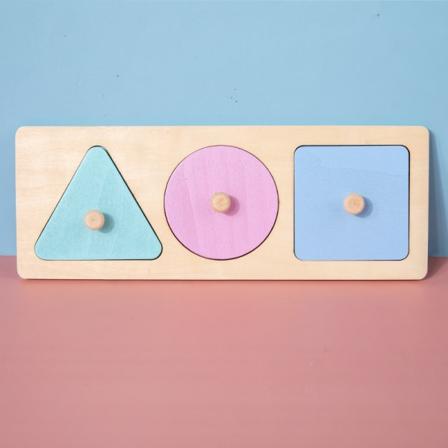 Montessori-puinen värigeometriapalapeli, napilla, 1 - 3 vuotta