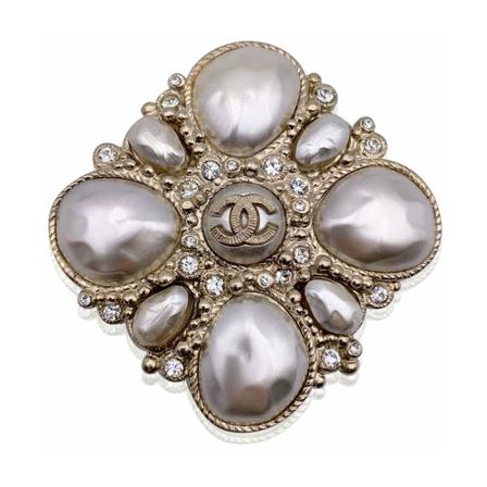 Chanel Vintage, pre-owned Chanel Light Gold Metal Crystals and Pearl Cabochons Brooch Geel, Dames, Maat:L