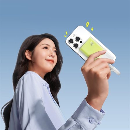 Baseus Popsicle 5200mAh 20W Power Bank with Built-in Lightning Cable + White Baseus USB-C 60W Cable