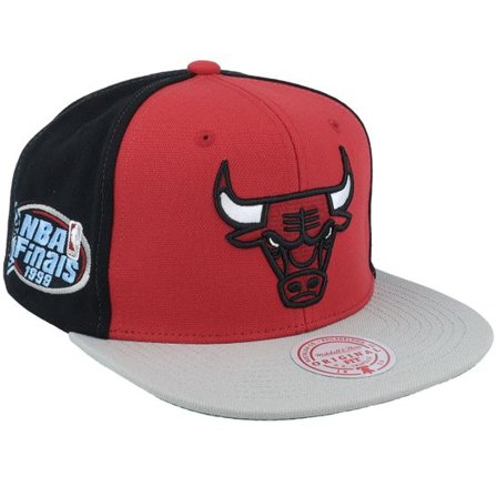 Mitchell & Ness - NBA Orange snapback Keps - Chicago Bulls Block Out Red/Black Snapback @ Hatstore