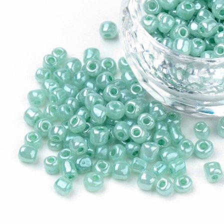Seed beads - Mintgrön Pastell - 3 mm - 40 gram