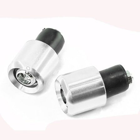 Moottoripyörän ohjaustangon päätykahvan kahvat Cap SILVER