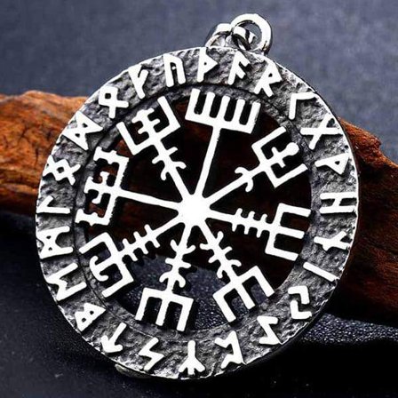 Pendant- Nordic Mythology - Vegvisir with runes