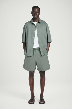 COS Men's Pima Cotton Elasticated Shorts in Green