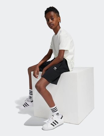 adidas Originals Shorts - Black - 158