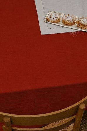 Jotex - Bordsduk Röd CASPER - Köp Dukar hos Jotex