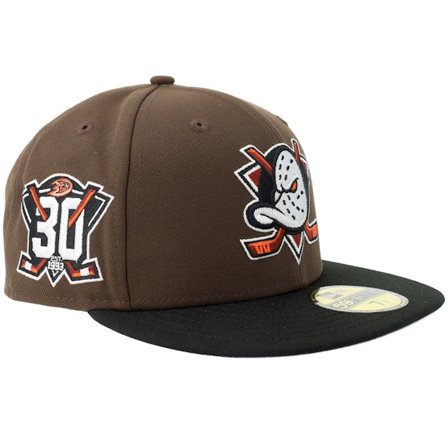 New Era - NHL Hnědý fitted Kšiltovka - Hatstore Exclusive x Anaheim Ducks 59FIFTY 30 Anniversary Brown/Black Fitted @ Hatstore