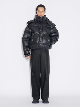 Holzweiler - Steilia Short Down Jacket - Black - Womens - Extra Small