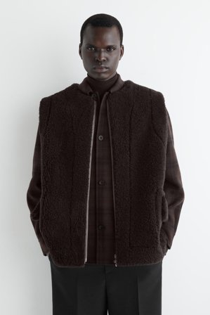 COS Men's Gilet In Shearling in Marrone