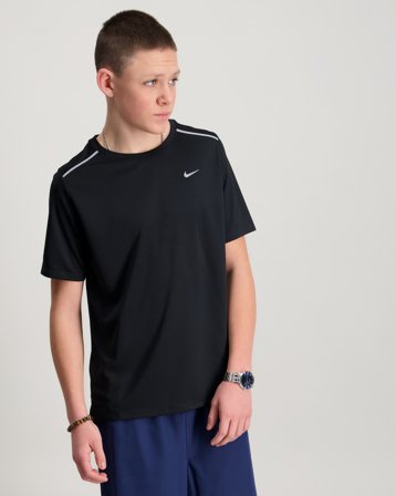 Nike K Nk Df Miler Ss Top Schwarz Trainingsanzüge/Jogginganzüge Jungen - Kids Brand Store