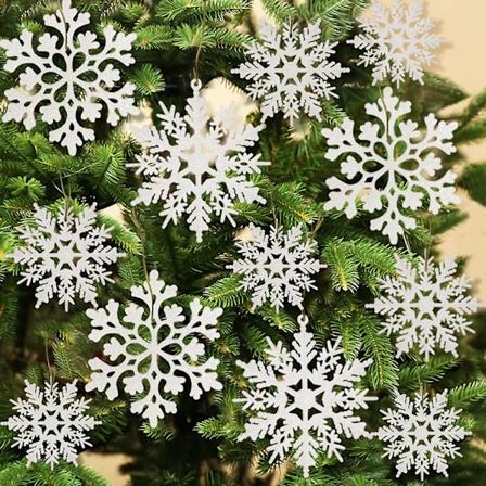 36 st julvita snöflingor prydnadsföremål i plast med glitter Snöflingor prydnadsföremål för vinterjulgrandekorationer Storlekar varierar 