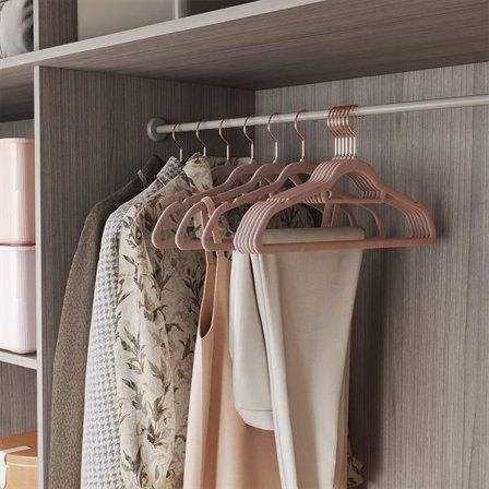 Sammetsgalgar med halkskydd och roterbar krok - 50-pack - Brun