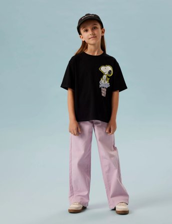 name it Nkfdylana Snoopy Ss Nreg Top Box Sky - Black - 134-140