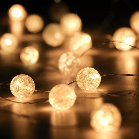 Jouluiset kristallipallovalot 10Ft 30 LED pehmeä valkoinen
