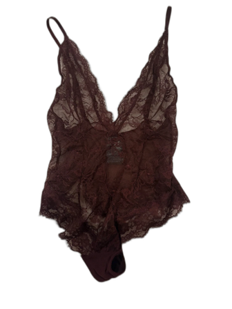 Spets body i Burgundy