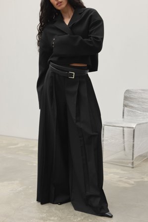 NA-KD - Plisserte bukser med vide ben og høy midje - Skreddersydde bukser - Svart - EU 38