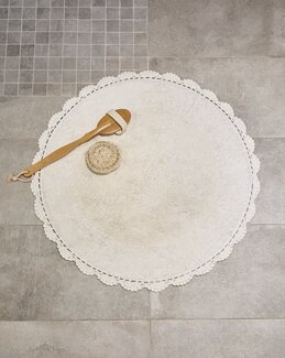 Baderomsmatte Lotta rund med heklet kant Hvit