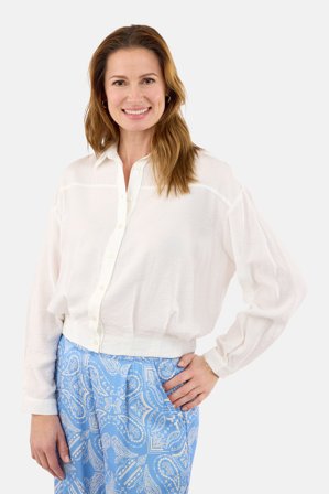 B. COPENHAGEN - Kort Skjorte – Råhvid – Knaplukning